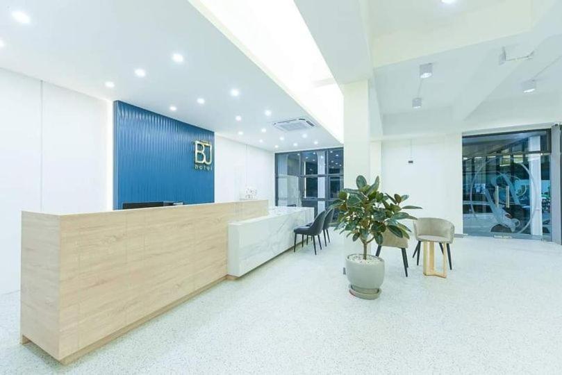 Bj City Hotel Szuratthani Kültér fotó